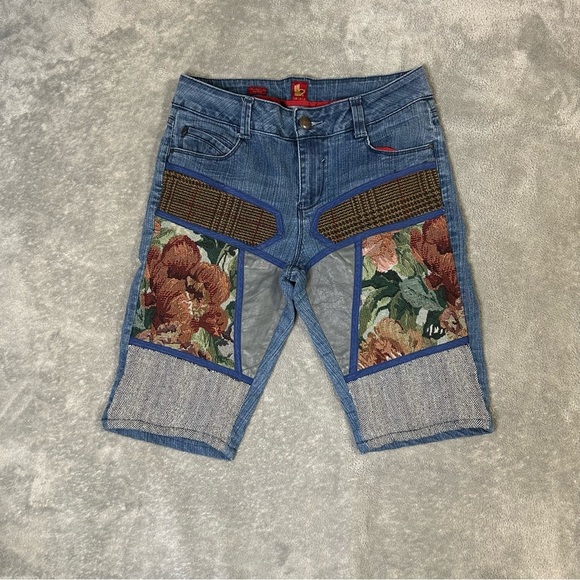 VTG Sasson Ooh La La Patchwork Denim Shorts 11” Size 10 - Picture 1 of 7